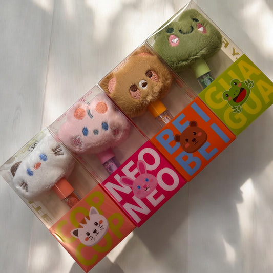 BRILLANT À LÈVRES PELUCHE FINITION MAT.