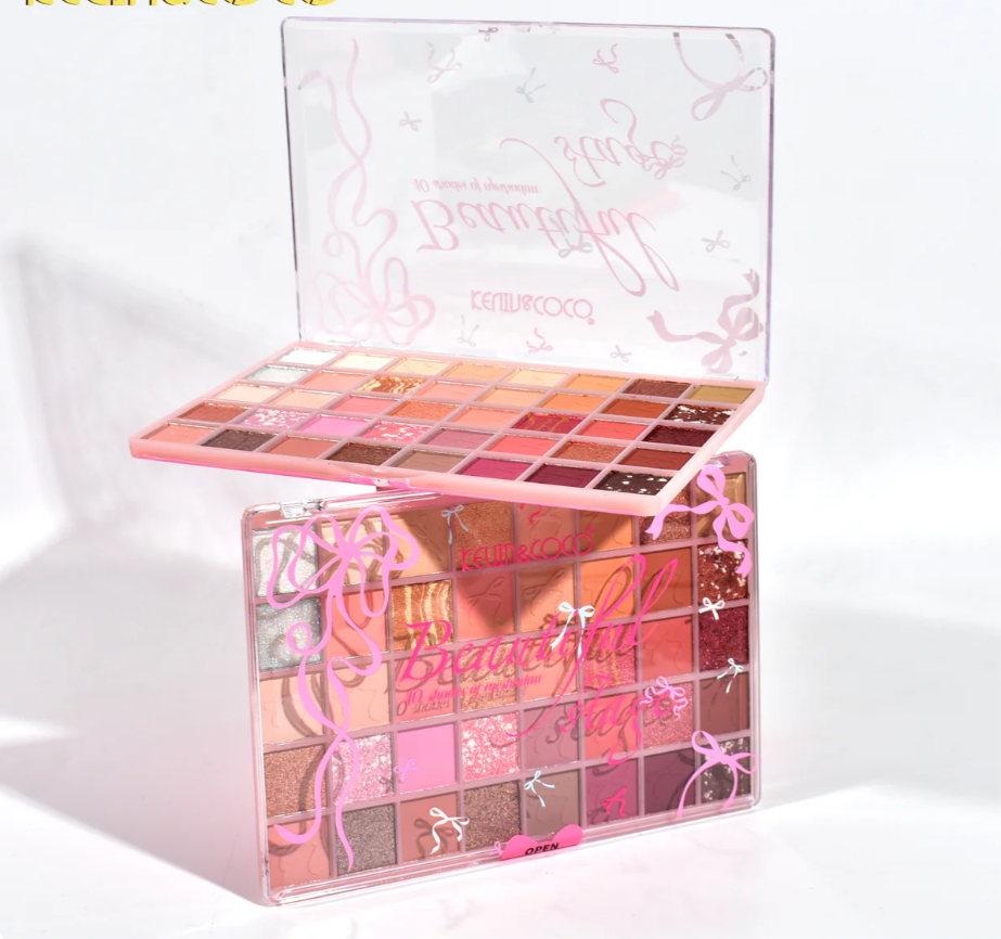 PALETTE DE FARDS À PAUPIÈRES BOWTIFUL 40 COULEURS.