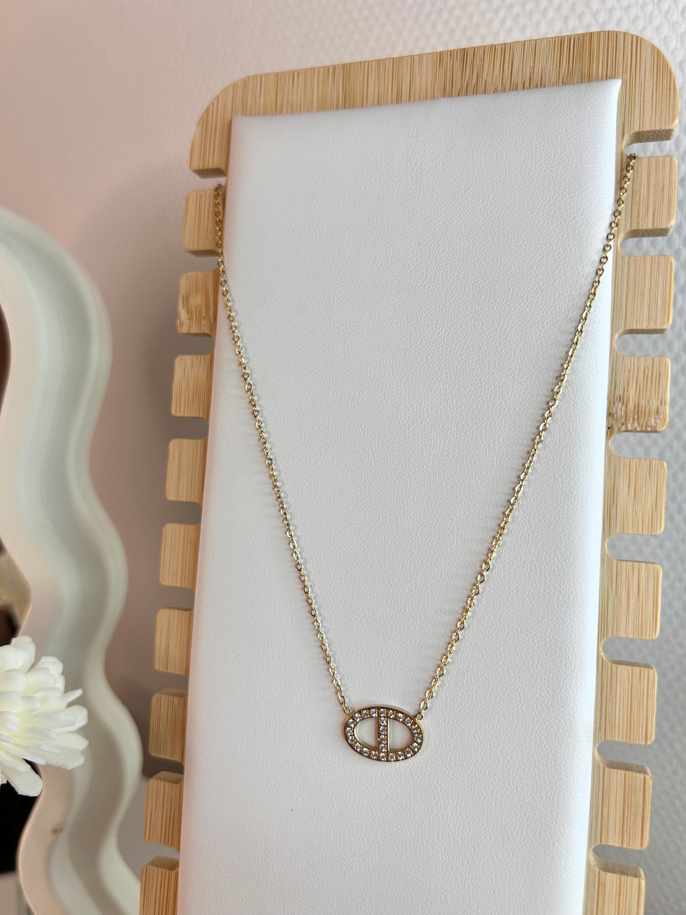 COLLIER INAYA